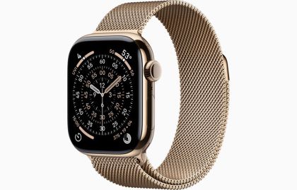 Apple Watch Series 11 GPS + Cellular 42mm - Gold Titanium Case with Gold Milanese Loop